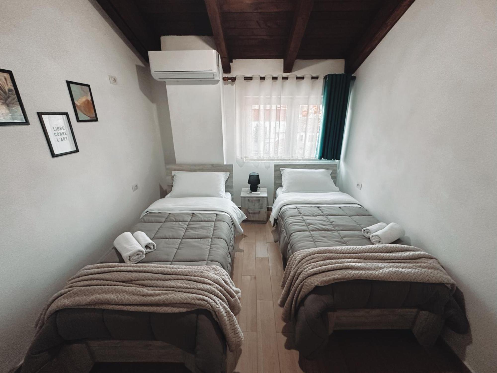 Js House Shkoder 2 Apartment Ngoại thất bức ảnh