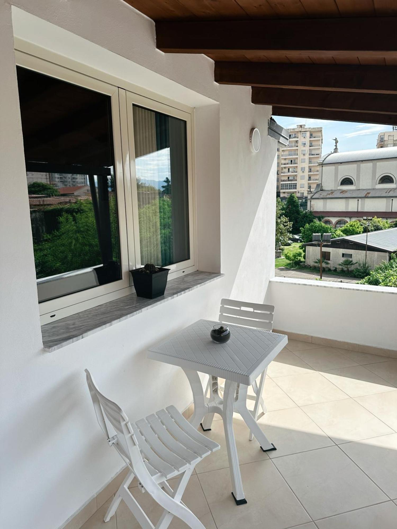 Js House Shkoder 2 Apartment Ngoại thất bức ảnh